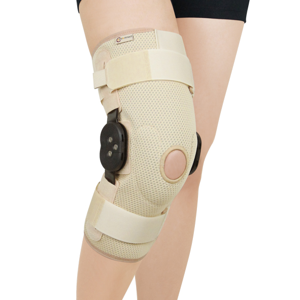 CO-7024 Superior Neoprene ROM Hinge Knee Support